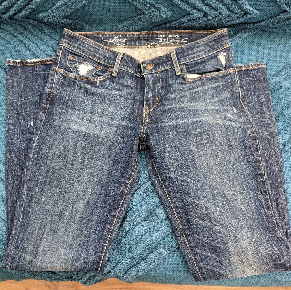 Levi's